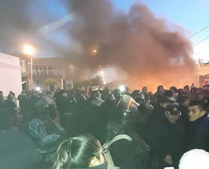 Represión en Chubut