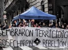 Mujeres indígenas resisten más de una semana en el Ministerio del Interior