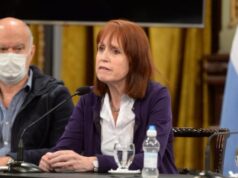 Elisa Estenssoro: «El colapso siempre está a la vuelta de la esquina»