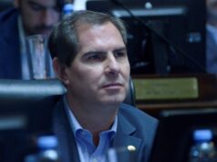 Roberto: «La Oficina Anticorrupción debe ser autónoma e independiente»
